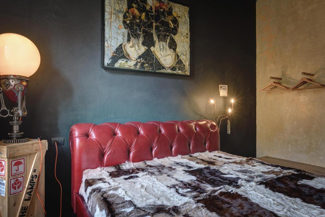Zona Pedonale - Roughluxe Home Ареццо Экстерьер фото